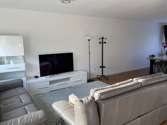 Belle van Zuylenlaan 57 - Photo 1