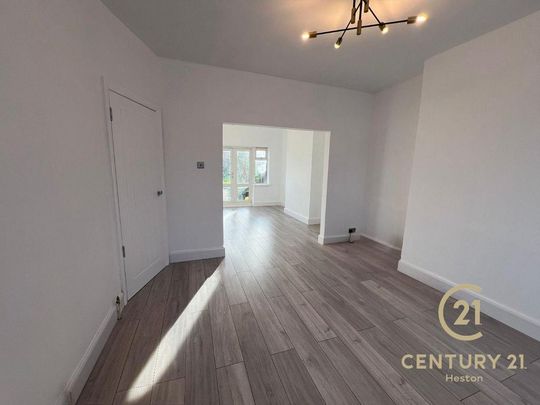 3 bedroom apartment to rent - Photo 1