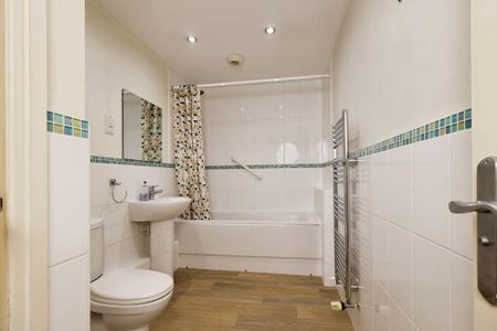 1 bedroom flat to rent - Photo 5