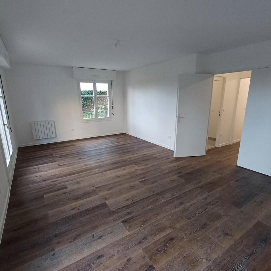 location Appartement T3 DE 81.61m² À ST GERMAIN EN LAYE - Photo 1