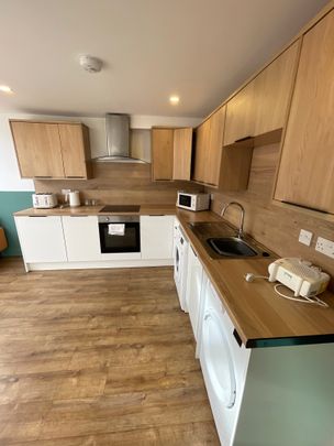 Argyll Street Room 1 - Photo 1