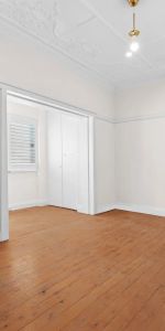 Convenient, spacious apartment in prime location - Photo 3