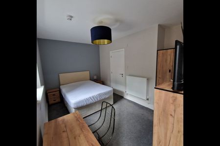 Room in a Shared House, Friars Road, CV1 - Photo 4