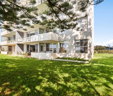 Beachfront Bliss with Resort-Style Luxury - Photo 5