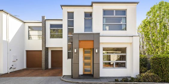 Modern & Convenient Living in the Heart of Marion - Photo 3
