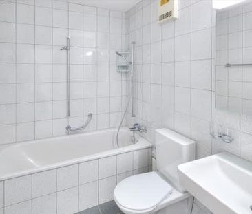 2.5 Zimmer, 1. Stock - Photo 3