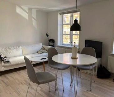 <b>Centralt beliggende 2-værelses lejlighed – Perfekt til studerend... - Photo 3