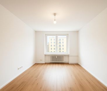 Frisch Saniert & Sofort Bezugsbereit: Stilvolle 2-Zimmer-Wohnung mi... - Photo 1