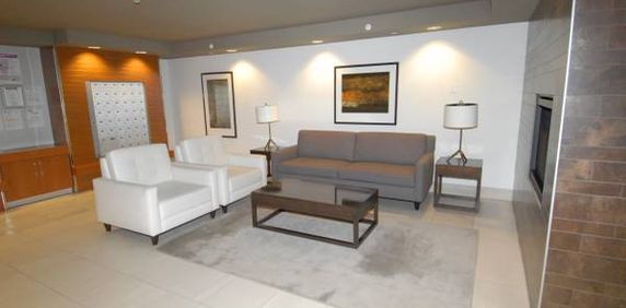 For Rent: 2 Bedroom Apartment – Emporio *** - Photo 2