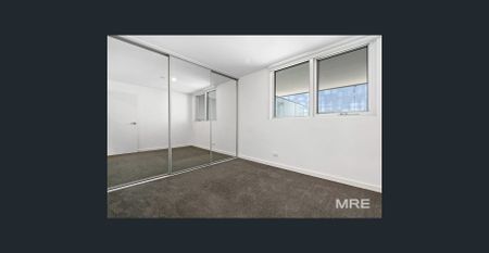 A modern home in the perfect location - Photo 4