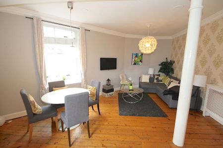 1 bedroom flat to rent - Photo 2