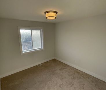 For Lease - 167 Forest Creek Drive, Kitchener, Ontario - Photo 1