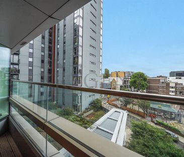 Studio to rent - Photo 6