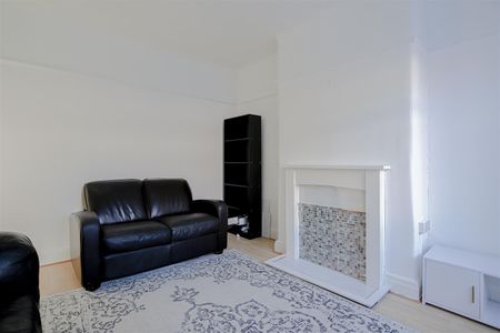 Manchester Road, Swinton - Photo 2