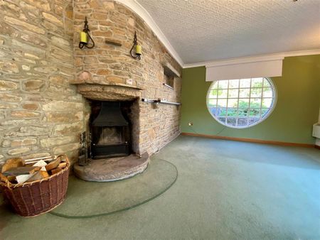 4 bedroom detached house to rent - Photo 3