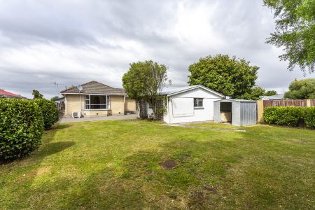Lovely 3-bedroom family home in a great location! - Photo 2