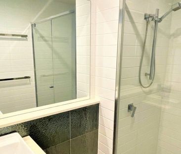 One Bedroom Unfurnished - Photo 1