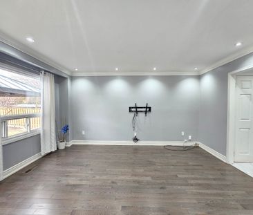 For Lease - 17 St Emilion Way, Toronto, Ontario - Photo 1