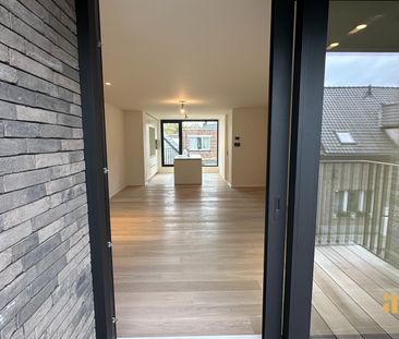 Appartement te huur in Sint-Denijs-Westrem - Photo 2