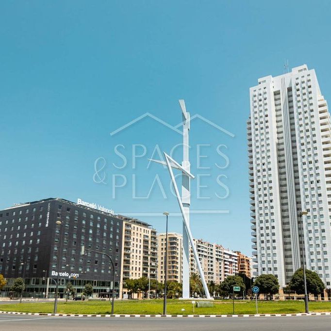 3 room luxury penthouse for rent in Valencia, Spain - Photo 1