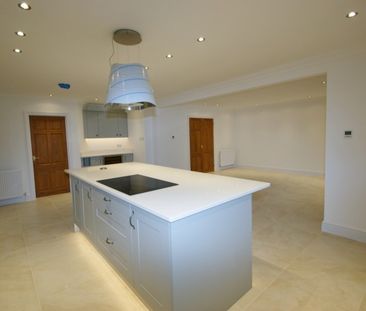 Canterbury, 8 Beech Waye, Gerrards Cross,SL9 - Photo 3