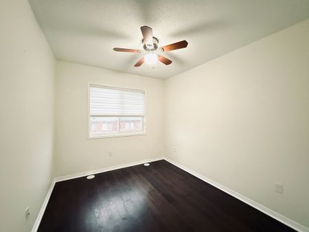For Lease - 2178 Fiddlers Way Unit# 69, Oakville, Ontario - Photo 2