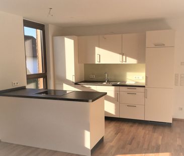 Familiäre sonnige 3 Zimmer Wohnung mit TG-Stellplatz - Photo 3