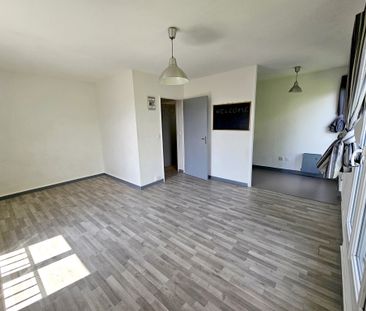 Location Appartement 1 pièce 28m² COMPIEGNE 60200 - Photo 2