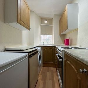 GR Buchanan Street, Dundee - Photo 2