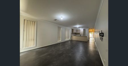Modern 3-Bedroom Home – Comfortable Living in a Great Location! - Photo 2