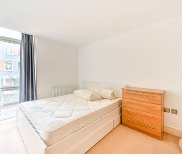 1 bedroom flat to rent - Photo 3