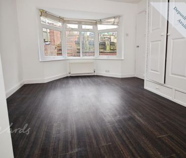 5 bedroom semi-detached house to rent - Photo 2