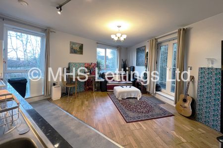 2 Bedroom Apartment for rent in Shire Oak Road - Photo 3