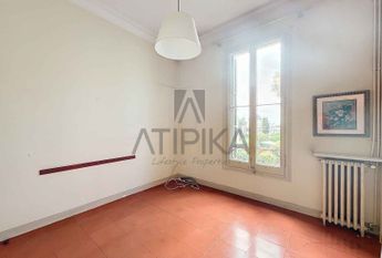 Casa señorial junto a la Clínica Teknon, Barcelona