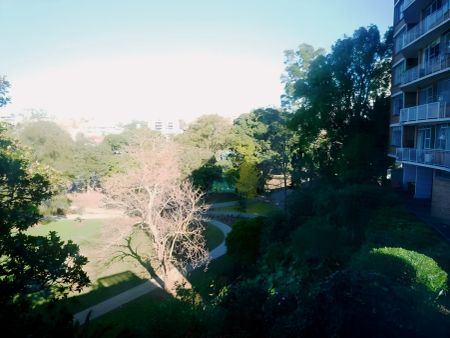 1Bedrooms, 1Bathrooms - Photo 4