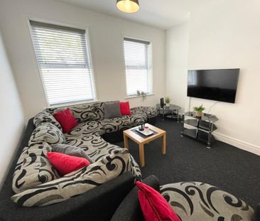 5 bedroom house to rent - Photo 1