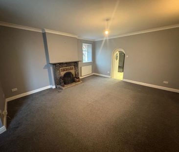 3 bedroom detached house to rent - Photo 3