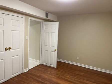 For Lease - 187 Clair Road Unit# Basement Apartment, Guelph, Ontario - Photo 5