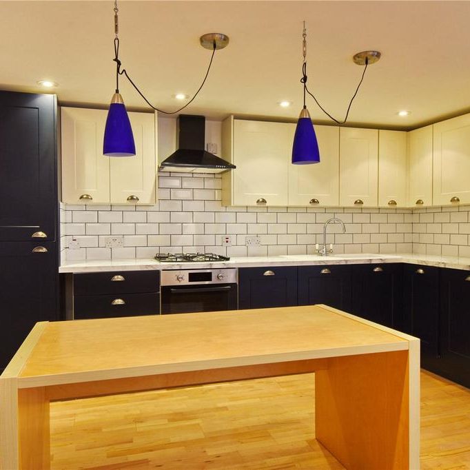 1 bedroom semi-detached house to rent - Photo 1