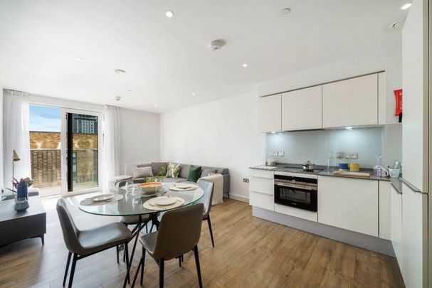 Mawes House, SE17 1EQ, London - Photo 1