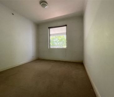 11/632 St Kilda Road - Photo 3