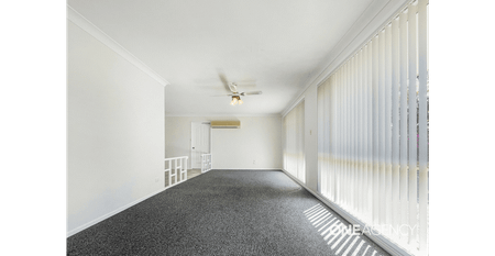 COMFORT AND CONVENIENCE IN SANCTUARY POINT - Photo 2