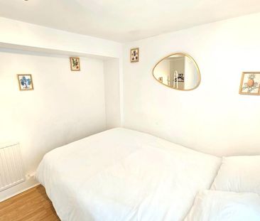 2 bedroom flat to rent - Photo 6