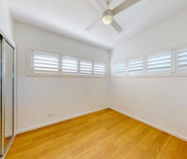 2/32 Kings Road, New Lambton NSW 2305 - Photo 3