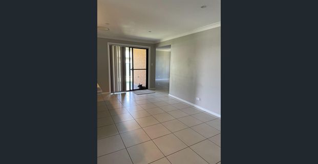 Beautiful Family Home - Photo 1