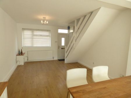 New Street, Rothwell - Photo 2