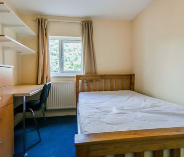 66 Harrow Road - Photo 3
