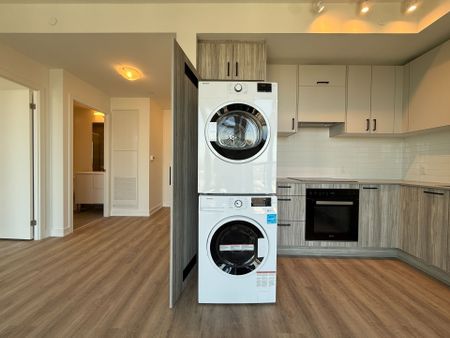 For Lease - 5 Quarrington Lane Unit# 1804, Toronto, Ontario - Photo 3