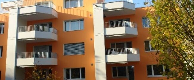 RENT WITHOUT DEPOSIT – Spacious apartment on a quiet hillside location - Photo 1