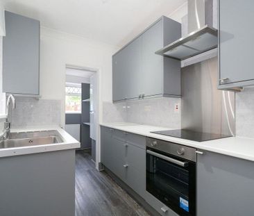 2 bedroom house to rent - Photo 1